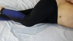 Authentic Girl Orgasm, Vixen Masturbates In Yoga Pants